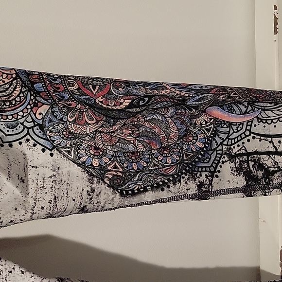 Evolution & Creation Designed Exercise Pants - Picture 3 of 8